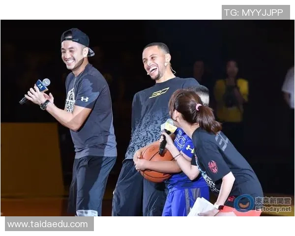 球星场外副业引热议自开咖啡馆生意火爆年入千万成新传奇